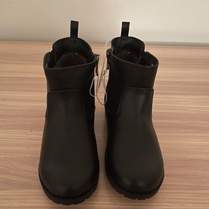 Cat & Jack girls booties in size 12